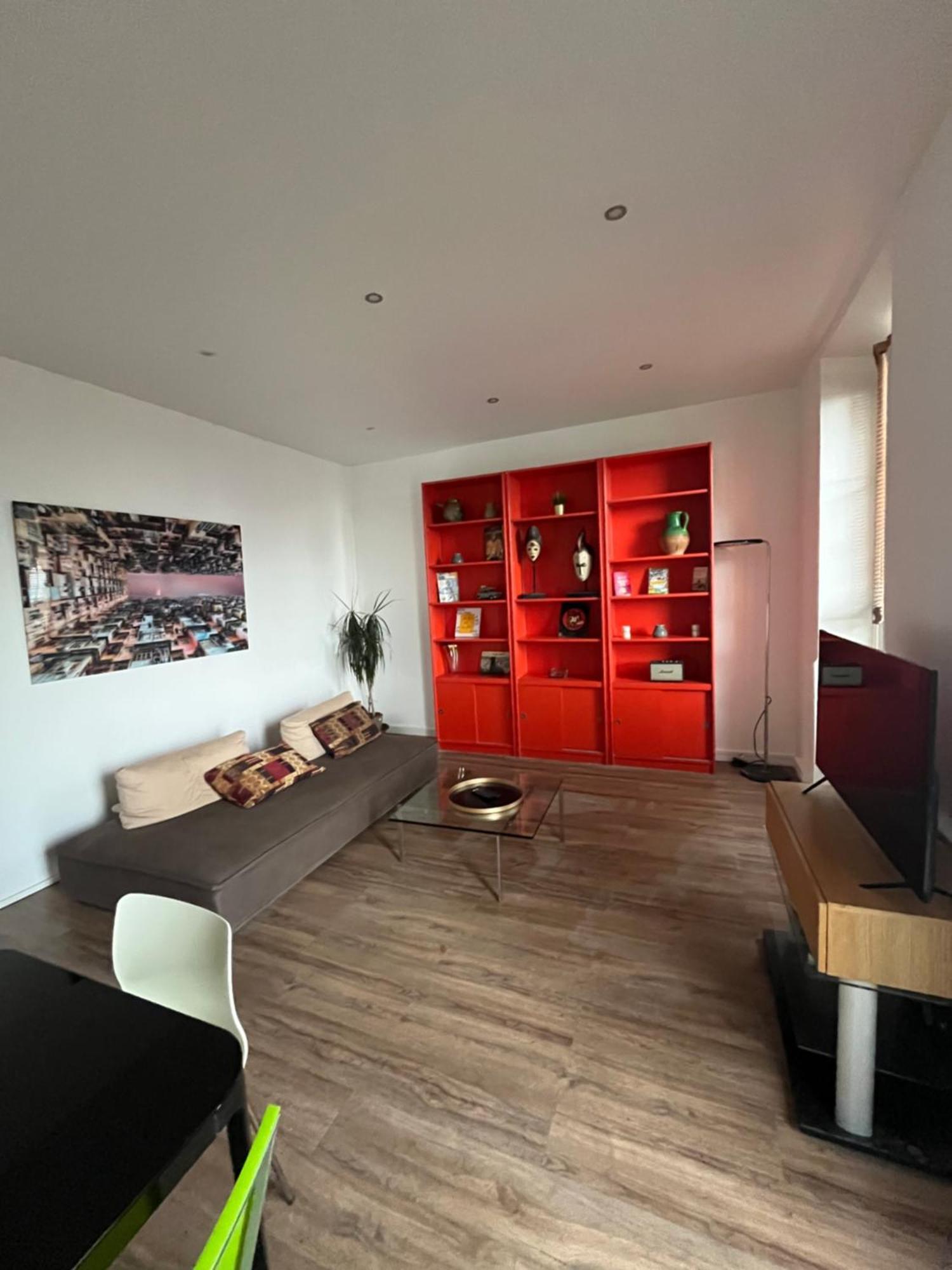 Apartment Sea View Port